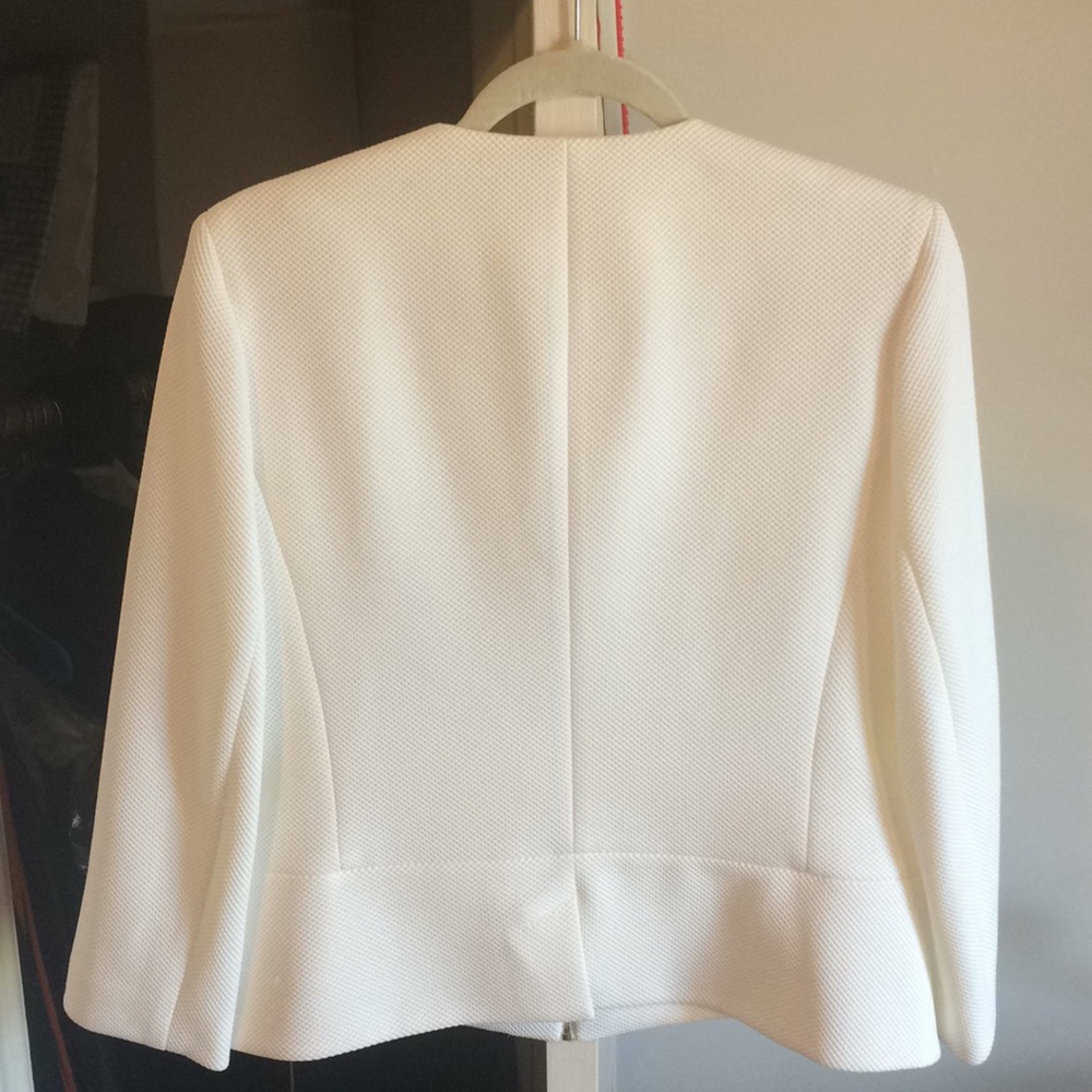 Blazer/Jacket - Picture 2 of 5